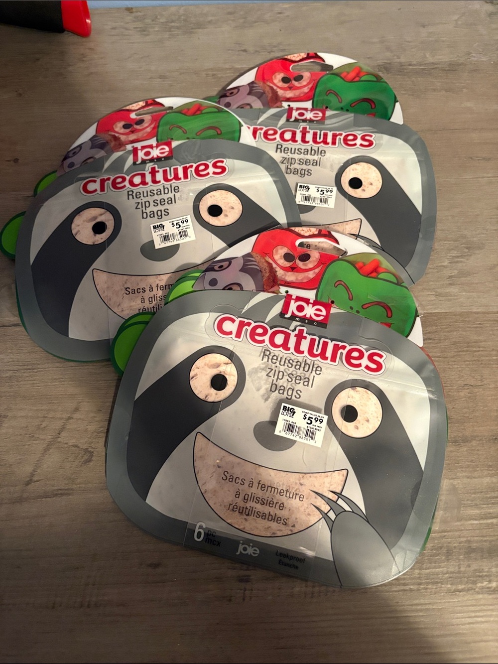 Joie Creatures Reusable Zip Seal Bags with Green and Red Accents 3 packs of 6